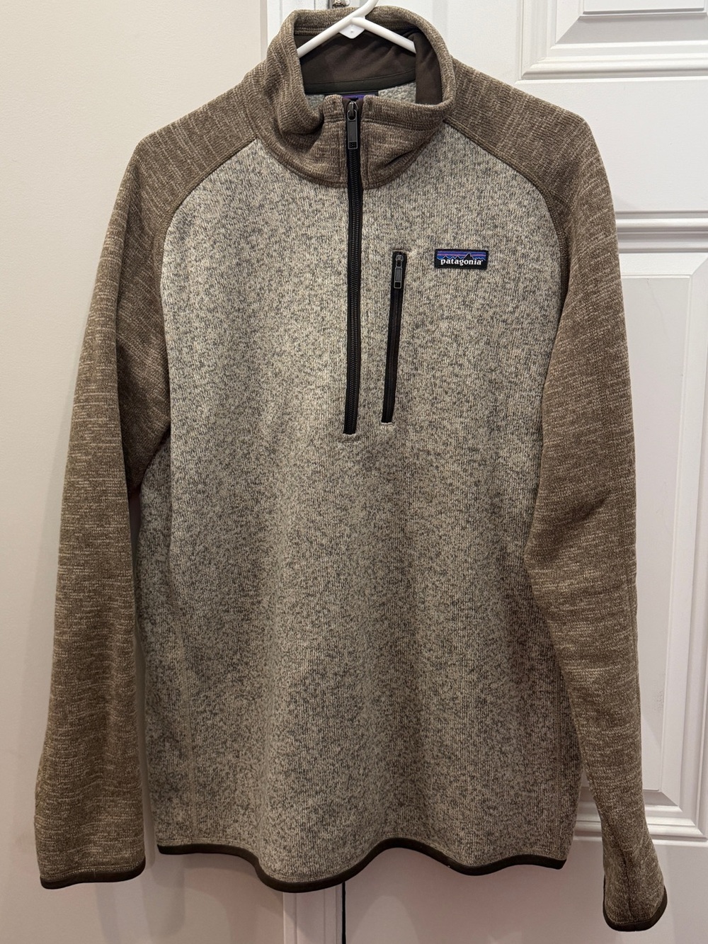Patagonia Men’s Two-Tone Brown & Heathered Cream Zip-Up Fleece Pullover